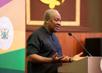 Ghana expels Israelis over deportation row