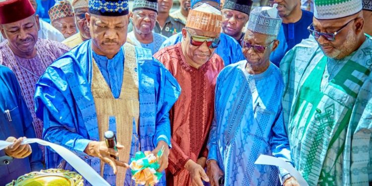 Minister unveils 10 NEDC projects in Bauchi State