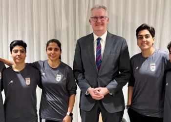 Australia grants five Iranian footballers asylum