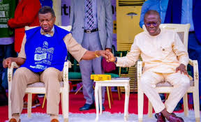 Gov. Babajide Sanwo-Olu of Lagos State and the General Overseer of the Redeemed Christian Church of God, Enoch Adejare Adeboye during prayer sessions in Lagos state