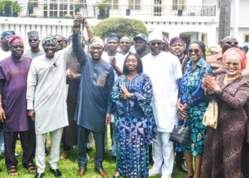 Governor Babajide Sanwo-Olu endorses Deputy Obafemi Hamzat at the Lagos State House Marina on Monday