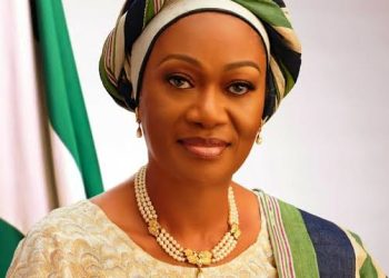 First Lady donates sanitary pads to Kogi schoolgirls