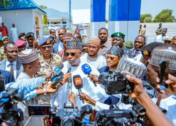 Kashim Shettima visits Maiduguri to commiserate with the Army and the state government over the recent attack on military personnel.