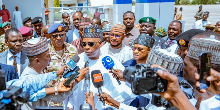 Kashim Shettima visits Maiduguri to commiserate with the Army and the state government over the recent attack on military personnel.