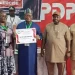Mr. Samuel Ortom pronounces Senator Sandy Onorn as consensus presidential candidate of the PDP