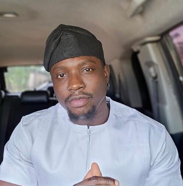 Social media critic Martins ‘VeryDarkMan’ Otse has given the Federal Government four days to rescue 46 abducted teachers and pupils in Oyo State