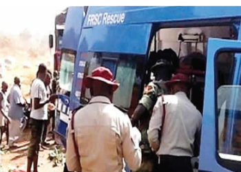 FRSC explains that 17 victims sustained varying degrees of injuries, including fractures, broken limbs and severe cuts, while nine passengers died as a result of the impact of the collision