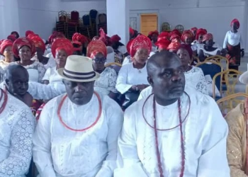 Warri leaders at a news conference held in Warri on Sunday