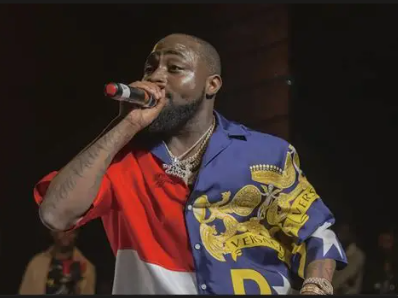 Nigerian super star Davido performing in a concert in Toronto