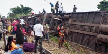 Three die as Warri-Itakpe Train derails on Monday
