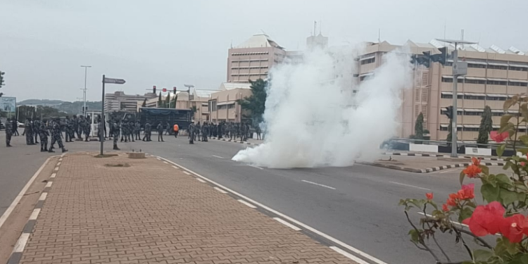 Policemen fired teargas at protesters