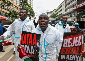 Kenyans in a protest against Ebola quarantine centre for US citizens
