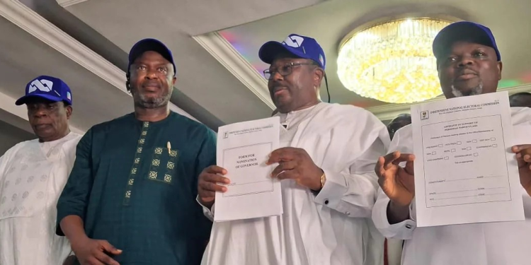 Sharafadeen Alli and Mr. Adesoji Adedeji receives APC nomination form for 2027