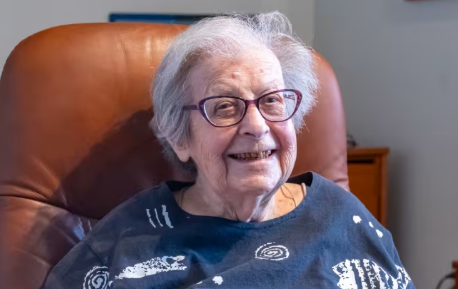 Eileen Lavine, 101-year-old American journalist