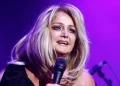 Bonnie Tyler, the legendary Welsh rock and pop singer