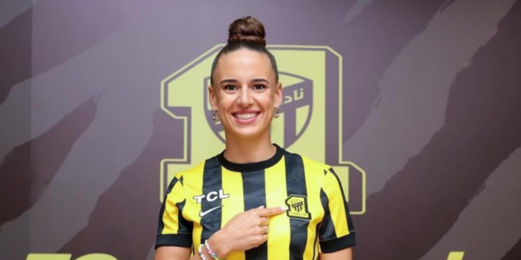Super Falcons defender, Ashleigh Plumptre