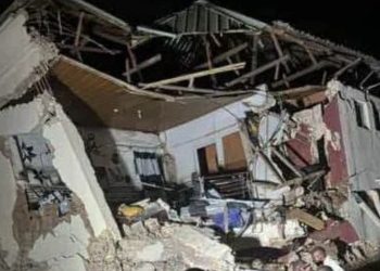 Remains of the private hostel which collapsed at Oko, Anambra State on Sunday.
