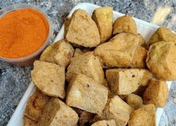 Freshly prepared soybean cake, locally known as awara, a popular street snack that has become a thriving small scale business for many young girls in Kano