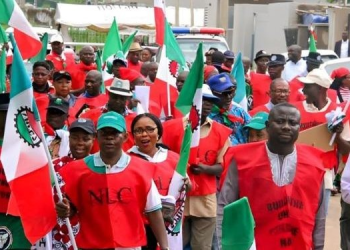 Federal workers demand ₦300,000 minimum wage