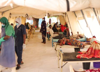 Health workers attend to patients at a cholera treatment facility as Nigeria steps up efforts to contain outbreaks, with the EU allocating €1.5 million to strengthen disease surveillance, treatment and water, sanitation and hygiene interventions.