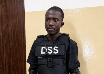Moferewa Maiye, disguised as a DSS personnel, is arrested by the Department of State Services in Abuja for alleged impersonation and extortion of motorists.