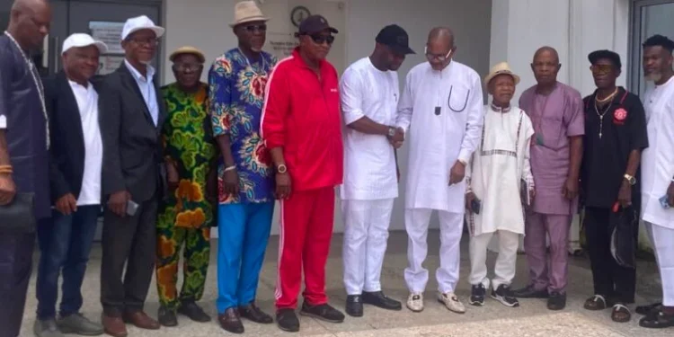 Dennis Idahosa welcomes members of the Edo Music Elders Forum during a courtesy visit in Benin City