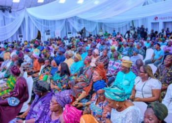 Over 1,000 retirees at Heirs Insurance Retirees Meet-up in Lagos