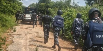 Security operatives conduct a search along the Aloma–Egane Expressway in Ofu Local Government Area of Kogi State following the abduction of passengers, including NYSC members, with 11 victims later rescued.