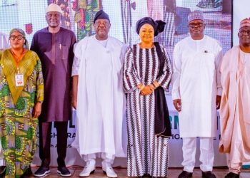 SGF, George Akume with organisers and participants at the workshop for local government chairmen.