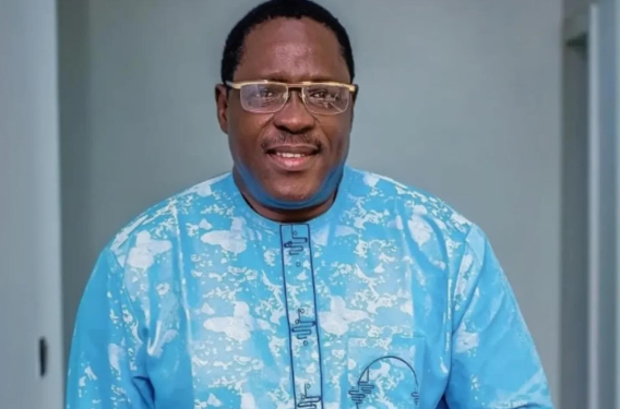 Veteran Yoruba actor Taiwo Hassan, popularly known as Ogogo, is receiving support from colleagues and well-wishers as his family seeks urgent medical intervention and specialist treatment for his reported stage-four cancer.