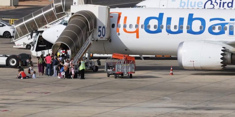 Flydubai aircraft involved in a Dubai-Tel Aviv flight that diverted to Saudi Arabia after the co-pilot attacked the pilot.