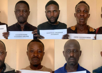 Navy hails court convictions in fight against crude oil theft