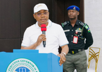 Kogi State Governor Ahmed Usman Ododo addresses first-class traditional rulers at the Government House in Lokoja, where he directs security agencies to stop night arrests and warns against unlawful home invasions and harassment of residents.