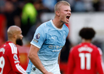 Haaland celebrates goal against Manchester United