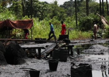Illegal tapping of an oil pipeline in Rivers State reportedly leads to the deaths of 43 suspected oil thieves in Okrika.