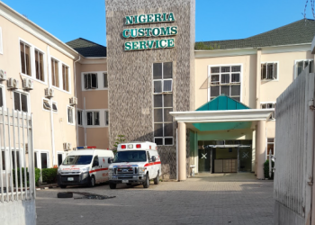 Residents seeking healthcare at some public hospitals in the FCT allege persistent demands for cash payments for medical services despite the Federal Government’s cashless policy.