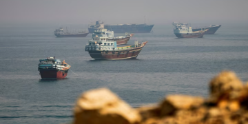 Tehran signals readiness to reopen the Strait of Hormuz if the US eases military pressure and lifts its blockade on Iranian ports.