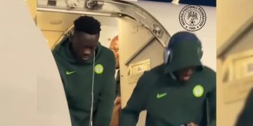 Super Eagles players deboard their chartered flight after arriving in Bissau ahead of Tuesday’s AFCON 2027 qualifier against Guinea-Bissau.