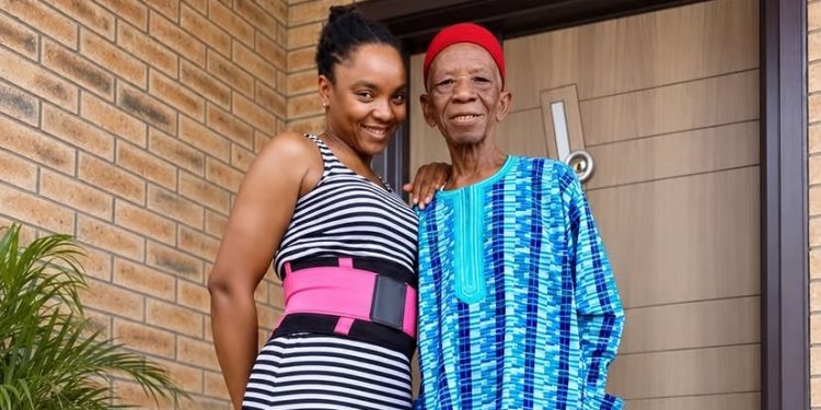 Nollywood actress Chioma Chukwuka-Akpotha pictured with her late father, Leonard Ndukaife Chukwuka.