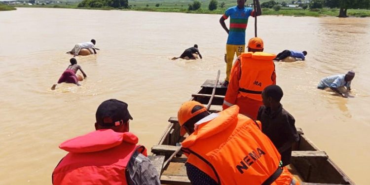 Benue-SEMA deploys divers in search of boat accident victims