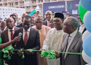 FG unveils modern diagnostic center at UCH