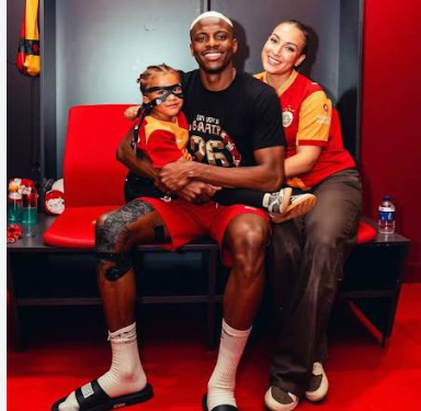 Osimhen and girlfriend, Stefanie with first daughter, Hailey True