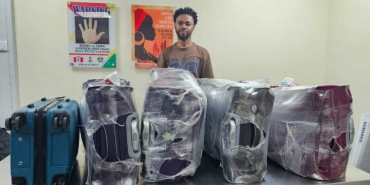 Philip Tunde, a 38-year-old businessman arrested by NDLEA operatives with 4.80kg of cocaine at Murtala Muhammed International Airport, Lagos.