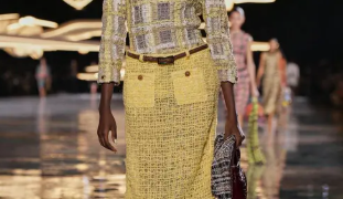 Rachel Ojuromi at her Chanel debut durin 2027 Paris Fashion Week