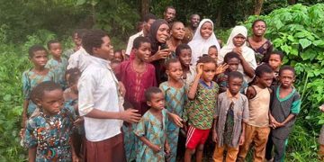 Rescued Oyo school pupils and teachers freed after abduction in Oriire Local Government Area.