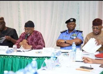 AbdulRahman AbdulRazaq, Femi Gbajabiamila, Inspector-General of Police Tunji Disu and other government officials attending a meeting on the proposed National Policing Bill in Abuja.